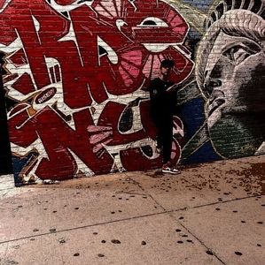 Meet your Posher, Diego